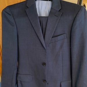 Tommy Hilfiger Mens suit 36R / pants 30 waist